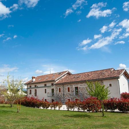 Agriturismo Antico Splendore Villa Pullir Luaran gambar